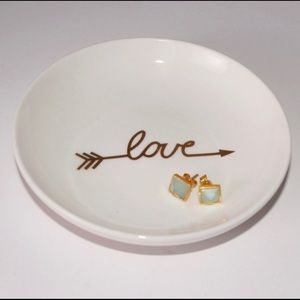 Kevia Style Love 💕 Jewelry Dish